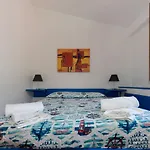 Elba Island Pool & Tennis מלון דירות Nisporto