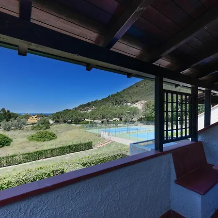 アパートホテル Elba Island Pool & Tennis Nisporto