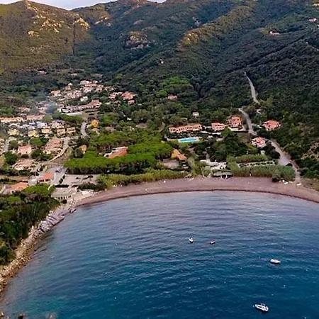 Elba Island Pool & Tennis アパートホテル