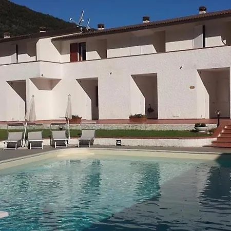 Elba Island Pool & Tennis 아파트호텔 *
